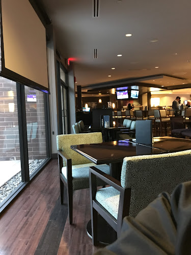 Harold's Kitchen & Bar - Richmond