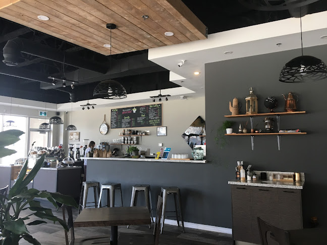 3024 Hurontario St, Mississauga, ON L5B 4M4