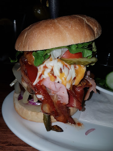 Comentarii opinii despre Gilly's Pubhouse Stratford