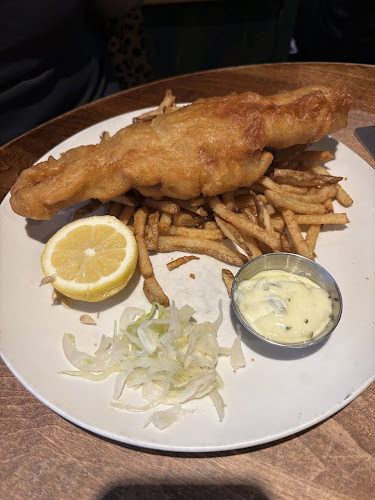 Comentarii opinii despre Baker Street Station