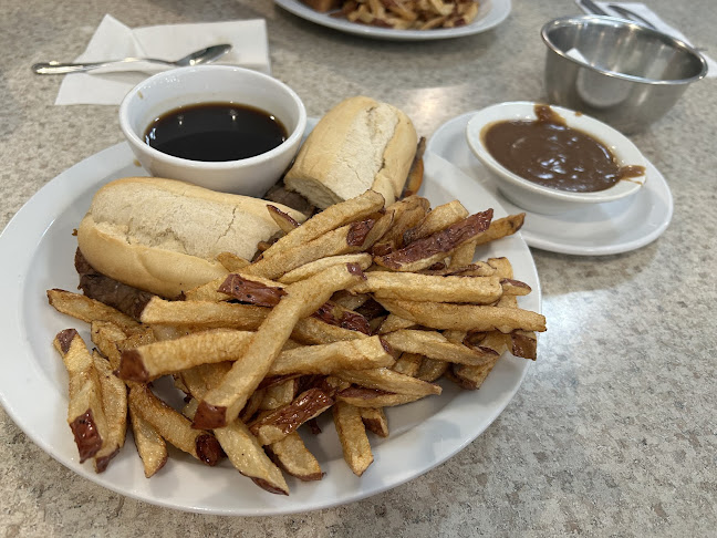 28 Fairford St W, Moose Jaw, SK S6H 3J8