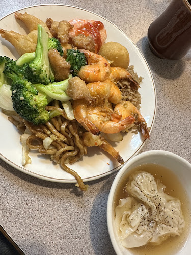 Opinii despre Mark's Family Restaurant în Yellowknife - Hospitality and gastronomy