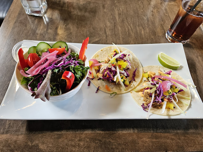 Bowman's Bar & Grill - Hospitality and gastronomy