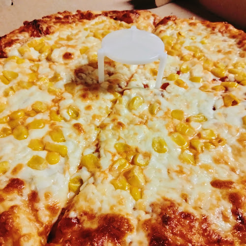 2447 Kaladar Ave, Ottawa, ON K1V 8B9