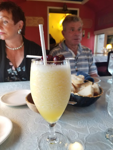 Resto Gare And Train Bar Bistro - Winnipeg