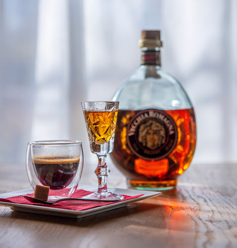 Opinii despre Il Falcone Restaurant în Courtenay - Hospitality and gastronomy