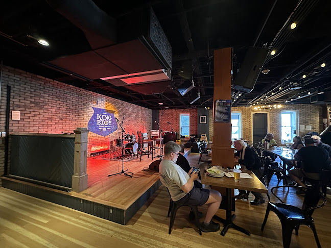 438 9 Ave SE, Calgary, AB T2G 1R1