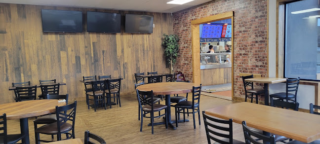 6082 Tecumseh Rd E, Windsor, ON N8T 1E3