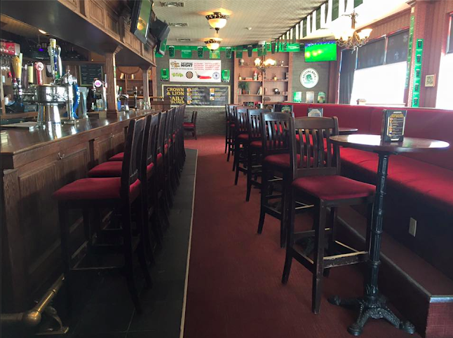 The Crown and Lion English Pub - Hospitality and gastronomy