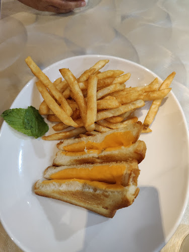 7310 120 St #110, Surrey, BC V3W 3M9