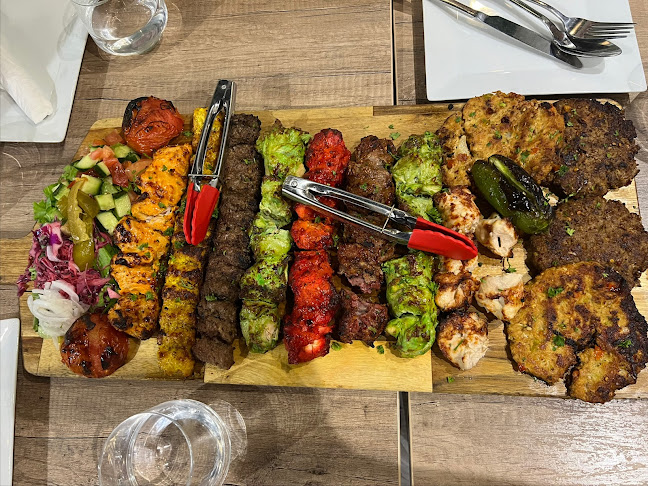 150 University Ave W #5b, Waterloo, ON N2L 3E4