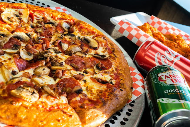 Four Brothers Pizza - Hospitality and gastronomy