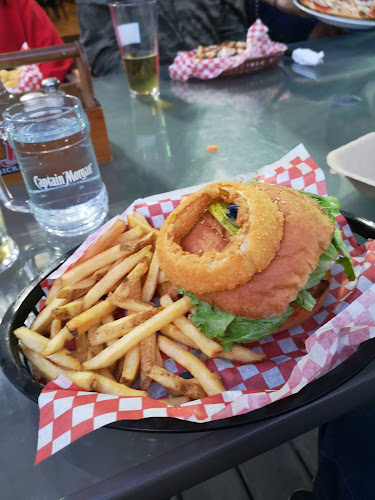 Comentarii opinii despre Finns Irish Pub