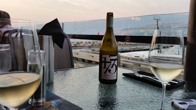 Hooded Merganser Restaurant - Penticton