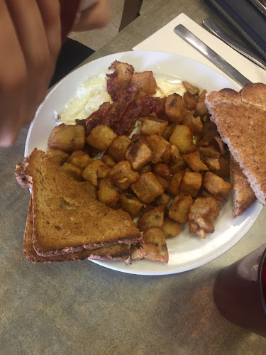 Porter's Diner - Hospitality and gastronomy