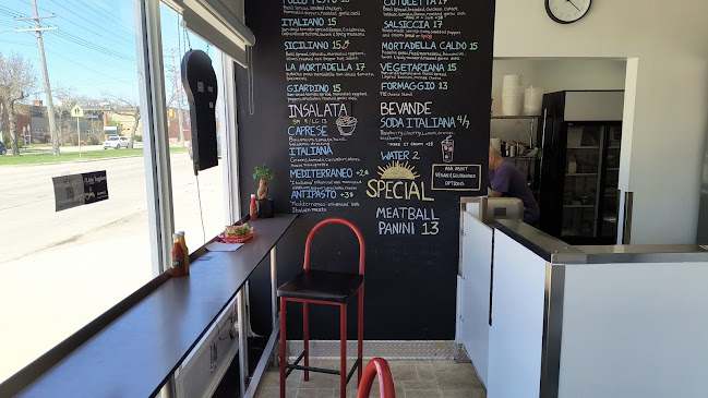 Comentarii opinii despre The Little Eggplant