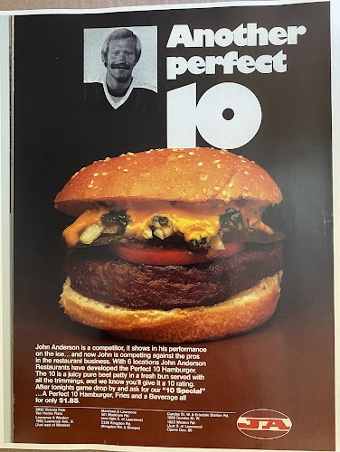 Opinii despre John Anderson Charcoal Broil Hamburgers în Mississauga - Hospitality and gastronomy