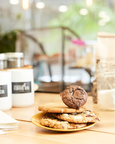 200 Laurier Ave W, Ottawa, ON K1P 6M7