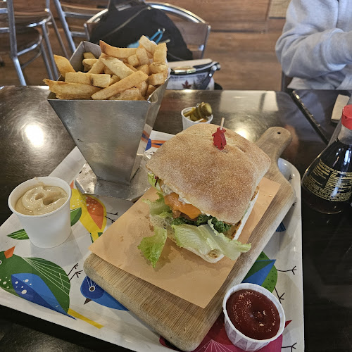 Opinii despre Belgian Fries în Vancouver - Hospitality and gastronomy