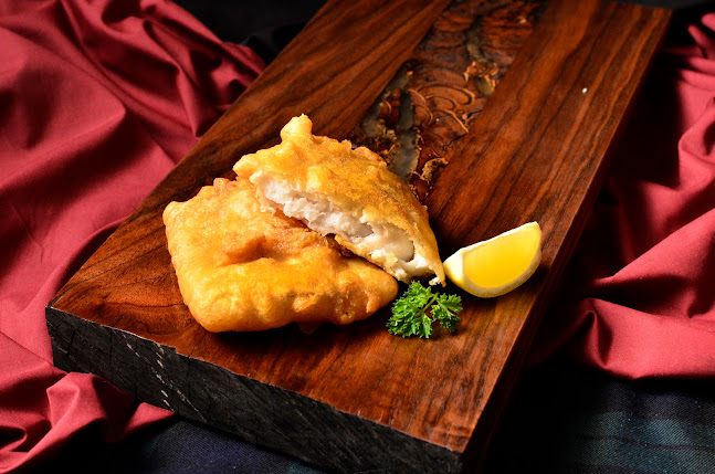 10505 51 Ave NW, Edmonton, AB T6H 0K5