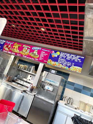 Funnel Cakes - Niagara Falls