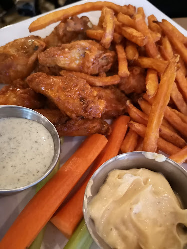 1875 Leslie St, North York, ON M3B 2M3