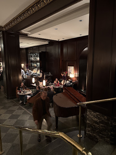 Opinii despre 1927 Lounge at Rosewood Hotel Georgia în Vancouver - Hospitality and gastronomy