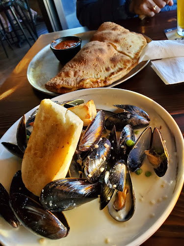 38 Lakeport Rd, St. Catharines, ON L2N 4P5