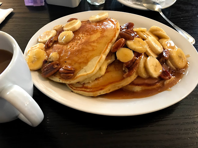 Darlise Cafe - Kitchener