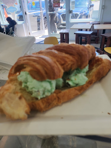 Lil Thirsty Bubble Tea - Hospitality and gastronomy