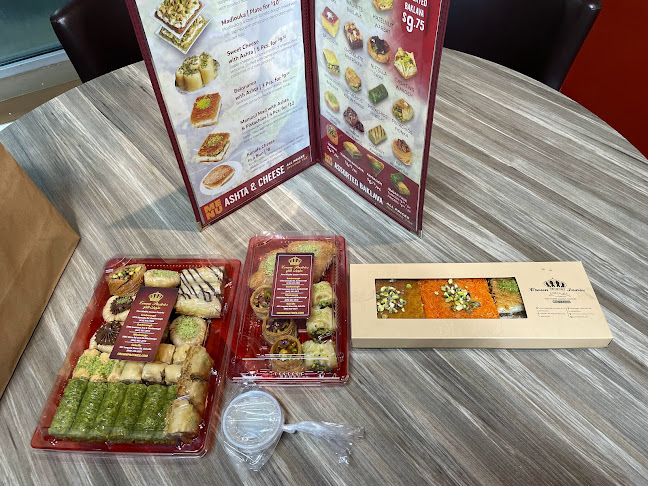 Comentarii opinii despre Crown Pastries