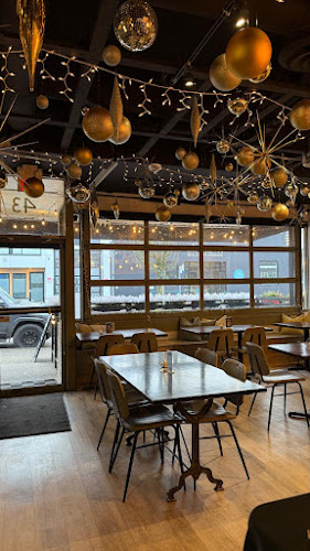 Blaze Gourmet Burgers | Dine-in Takeout and Catering - Vancouver