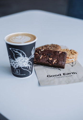 Good Earth Coffeehouse (U of C) | Taylor Family Digital Library - Calgary