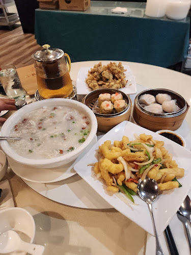 Opinii despre U & Me (Centre St. SW) în Calgary - Hospitality and gastronomy