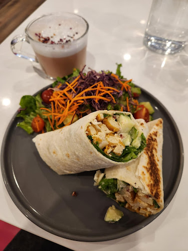 571 Lawrence Ave, Kelowna, BC V1Y 6L8