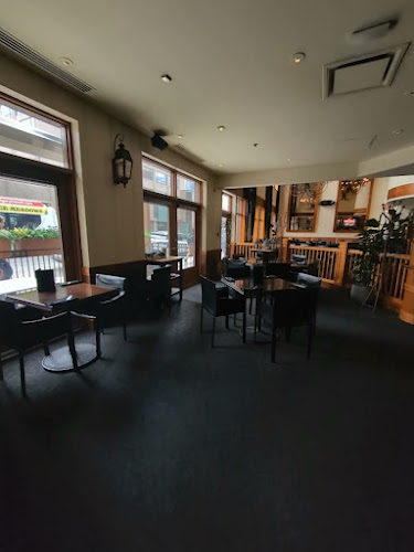 101 8 Ave SW SW, Calgary, AB T2P 1B4