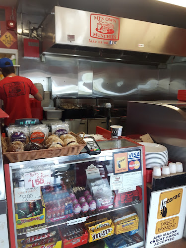 Comentarii opinii despre MJ's Own Munchies