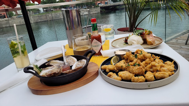 Opinii despre Taris on the Water în Welland - Hospitality and gastronomy