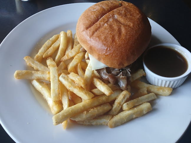 570 Westney Rd S #21, Ajax, ON L1S 6V6