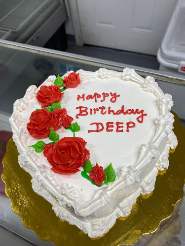 793 McPhillips St, Winnipeg, MB R2X 2J4