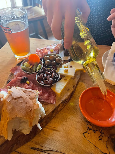 674A Queen St E, Sault Ste. Marie, ON P6A 2A4