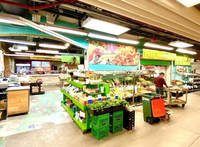 Opinii despre Phil's Place - Fruit and Vegetables în Toronto - Hospitality and gastronomy