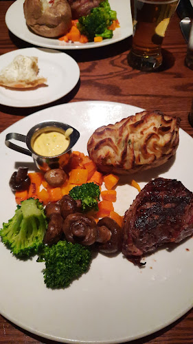The Keg Steakhouse + Bar - Barrie - Hospitality and gastronomy