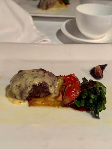 GEORGE Restaurant - Hospitality and gastronomy