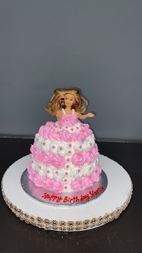 4025 Brandon Gate Dr, Mississauga, ON L4T 3Z9