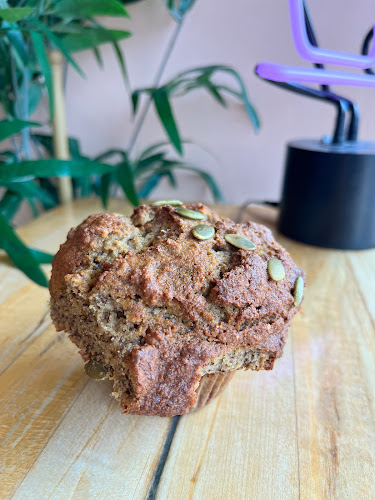 Comentarii opinii despre Almond Butterfly Bakeshop & Cafe