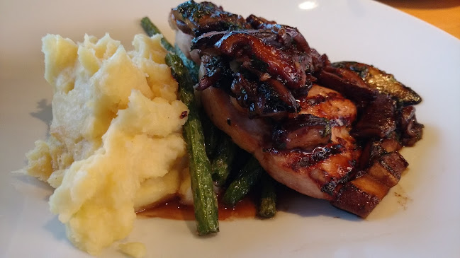 Cactus Club Cafe Robson - Vancouver