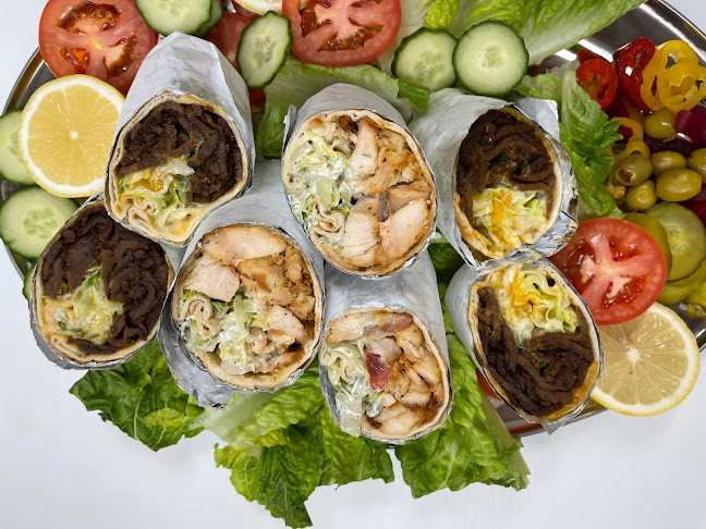 Opinii despre Classic Pizza & Donair în Edmonton - Hospitality and gastronomy