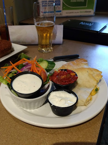 Comentarii opinii despre Moose Mulligans Public Eatery