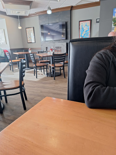 Opinii despre Uncle Gino's Cafe & Ristorante în Sault Ste. Marie - Hospitality and gastronomy